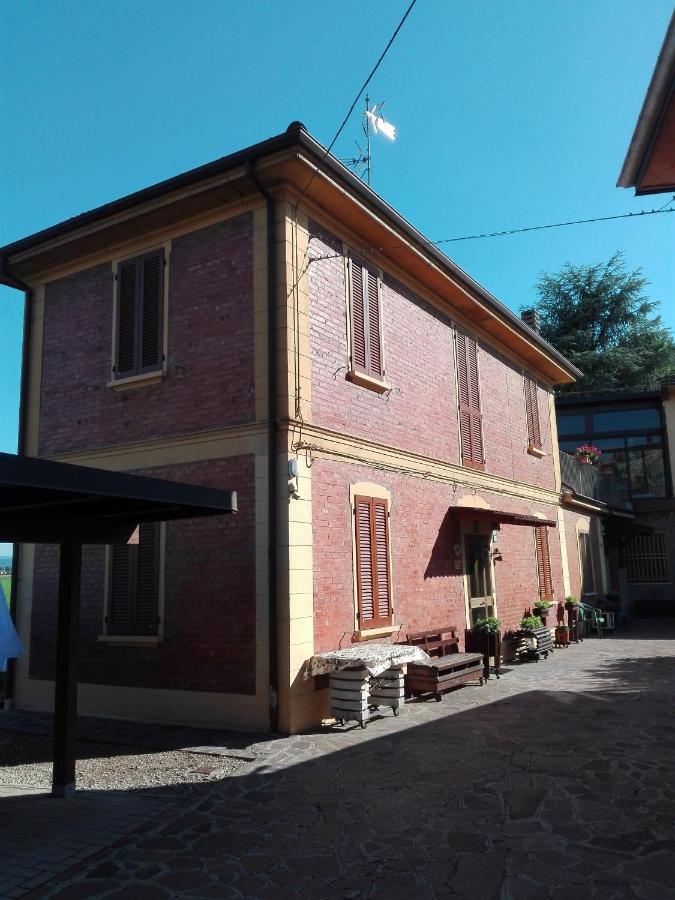 B&B "Il Cantastorie" Casa Molinari-Boldrini - Room & Breakfast Castelfranco Emilia Exterior foto